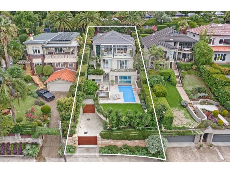212 Raglan Street, Mosman NSW 2088
