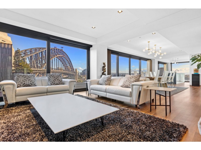 Penthouse 801/20 Alfred Street, Milsons Point NSW 2061