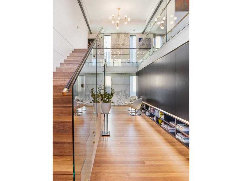 Penthouse 801/20 Alfred Street, Milsons Point NSW 2061