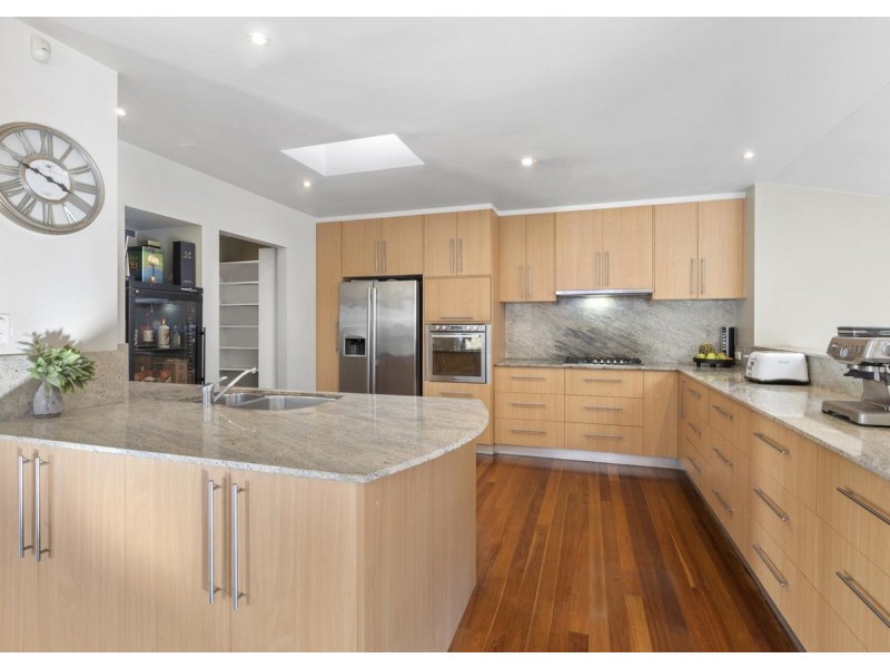 9 Bluegum Crescent, Frenchs Forest NSW 2086