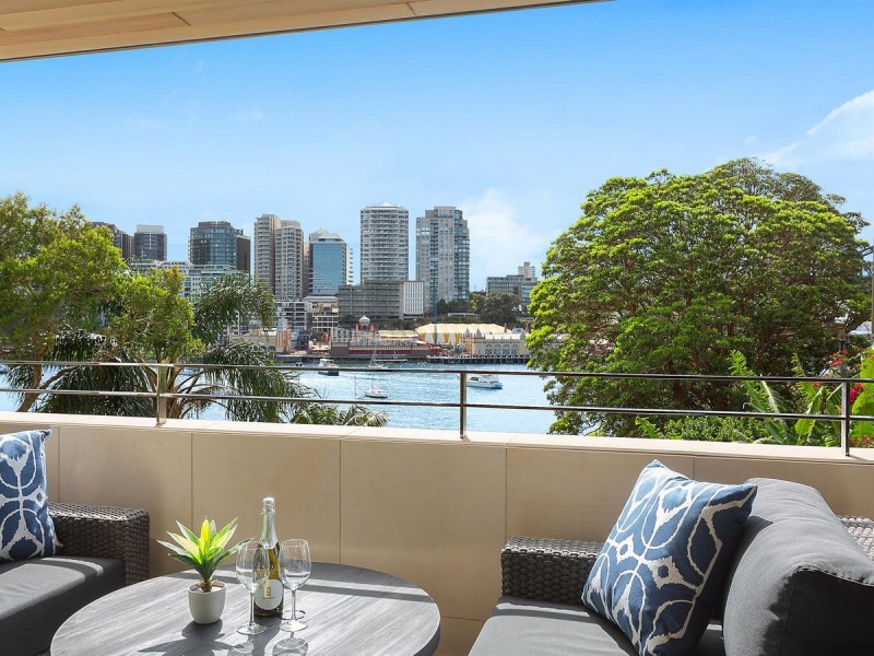 201/3 East Crescent Street, Mcmahons Point NSW 2060