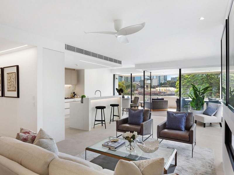 201/3 East Crescent Street, Mcmahons Point NSW 2060