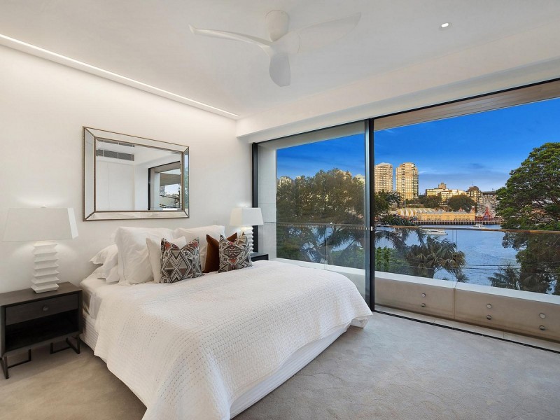 201/3 East Crescent Street, Mcmahons Point NSW 2060