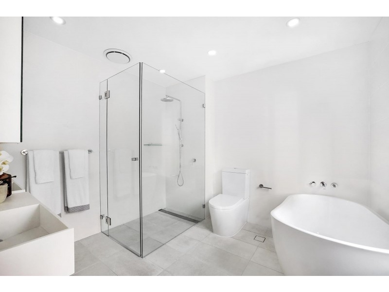 1/1 Lower Bent Street, Neutral Bay NSW 2089