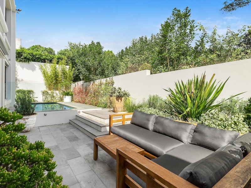 2J Middle Head Road, Mosman NSW 2088