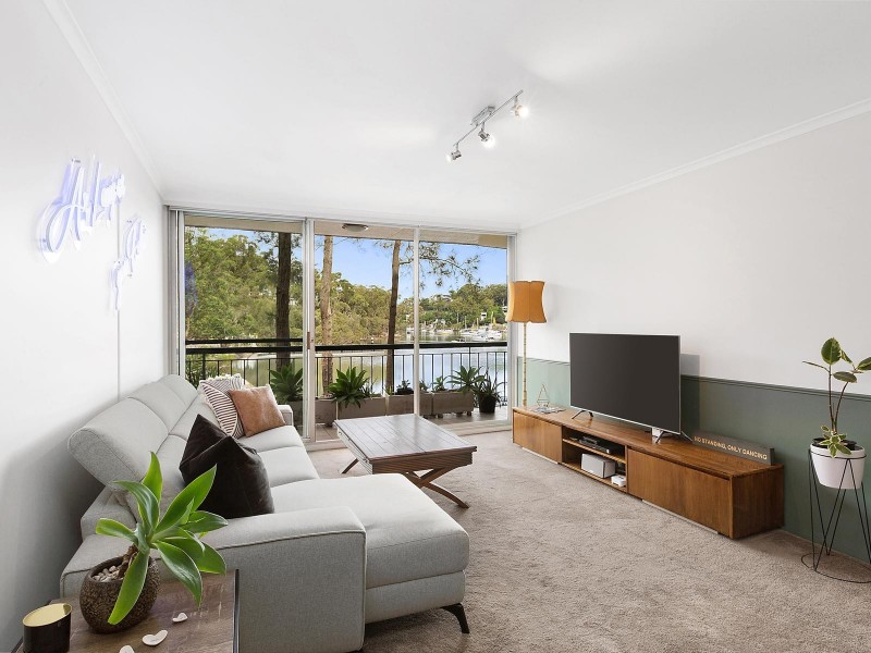 33/300C Burns Bay Road, Lane Cove NSW 2066