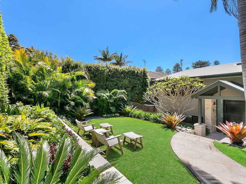 62 Florida Road, Palm Beach NSW 2108