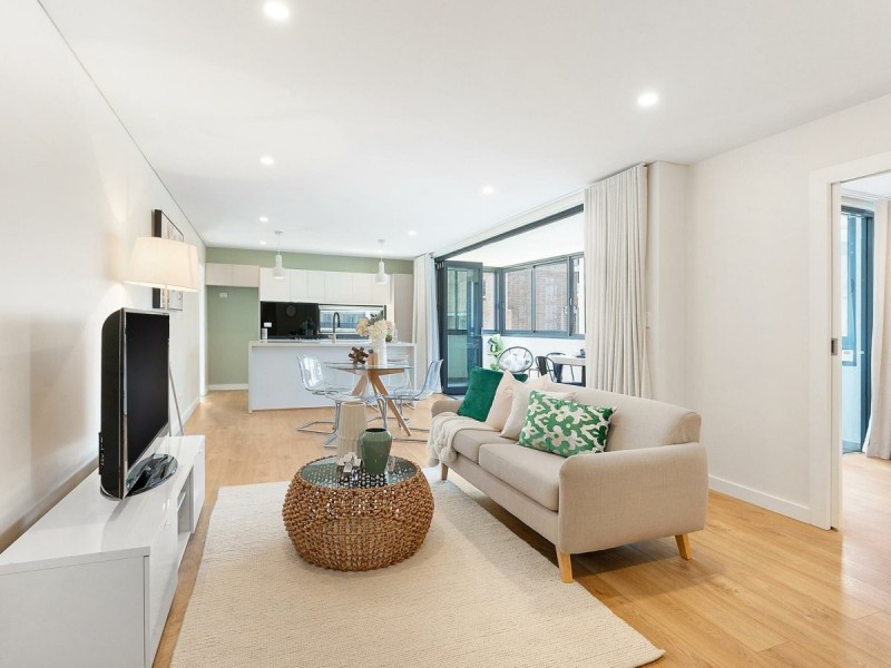 702/567 Pacific Highway, St Leonards NSW 2065