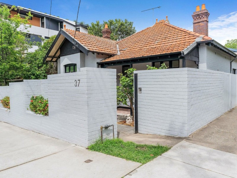 37 Atchison Street, Crows Nest NSW 2065