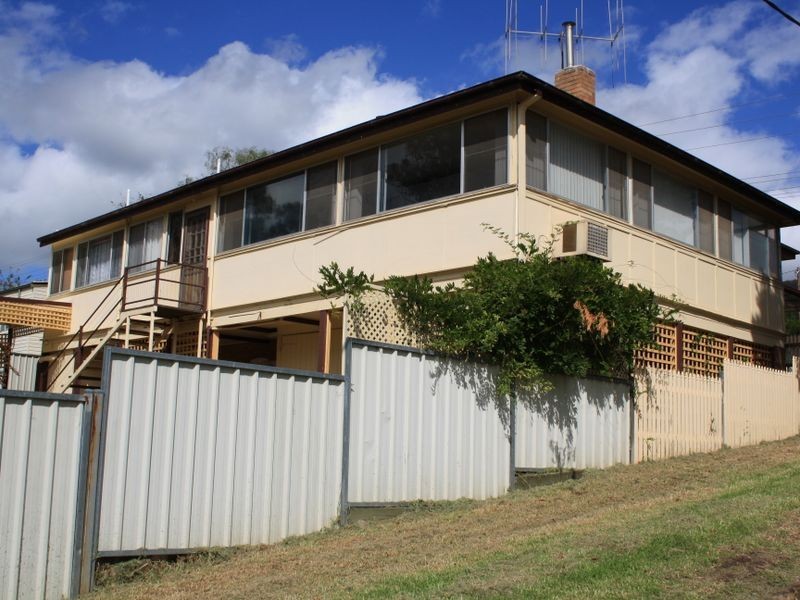 21 Buchanan Street / 20 Jacques Street, Kandos NSW 2848