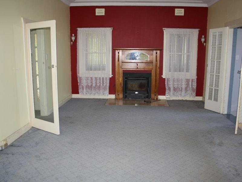 21 Buchanan Street / 20 Jacques Street, Kandos NSW 2848