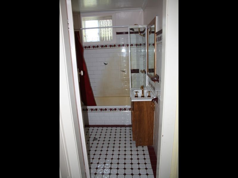 21 Buchanan Street / 20 Jacques Street, Kandos NSW 2848