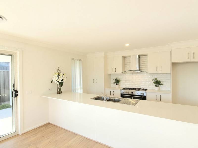 86B Links Avenue, Sanctuary Point NSW 2540