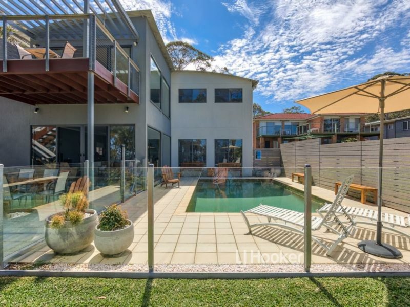 144 Greville Avenue, Sanctuary Point NSW 2540