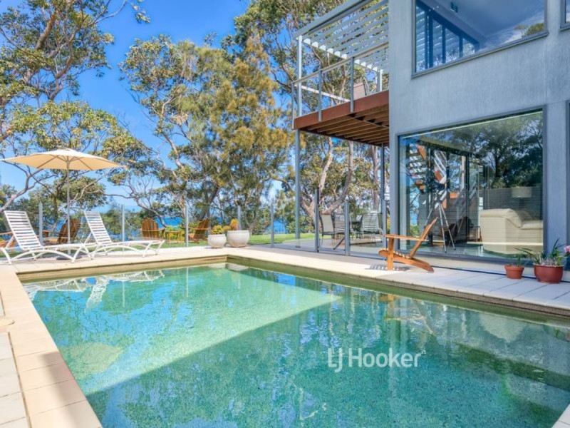 144 Greville Avenue, Sanctuary Point NSW 2540