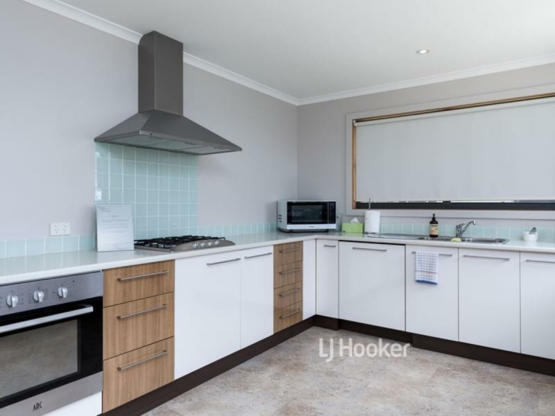 144 Greville Avenue, Sanctuary Point NSW 2540