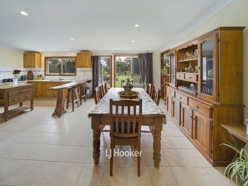 825b Sussex Inlet Road, Sussex Inlet NSW 2540