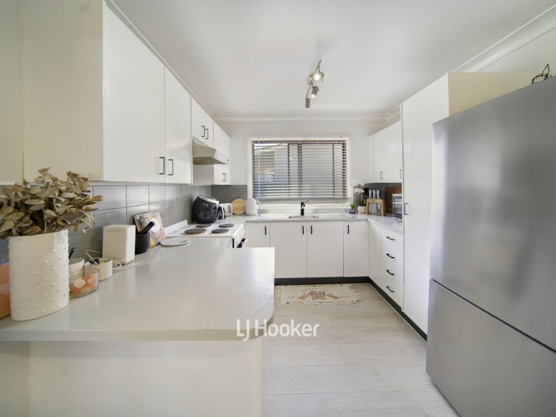 42 Tasman Road, St Georges Basin NSW 2540