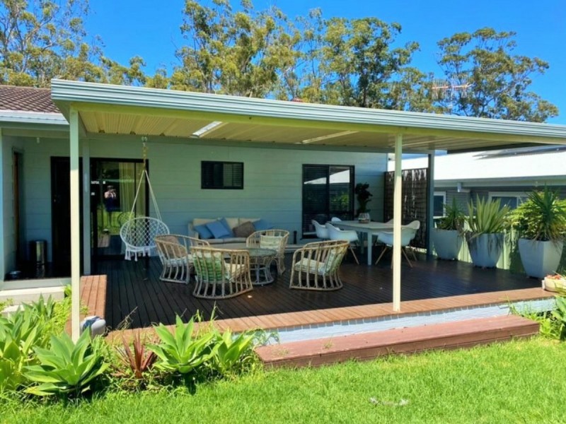 42 Tasman Road, St Georges Basin NSW 2540