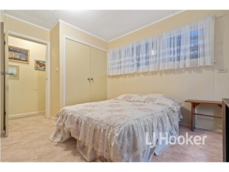 120 Tallyan Point Road, Basin View NSW 2540