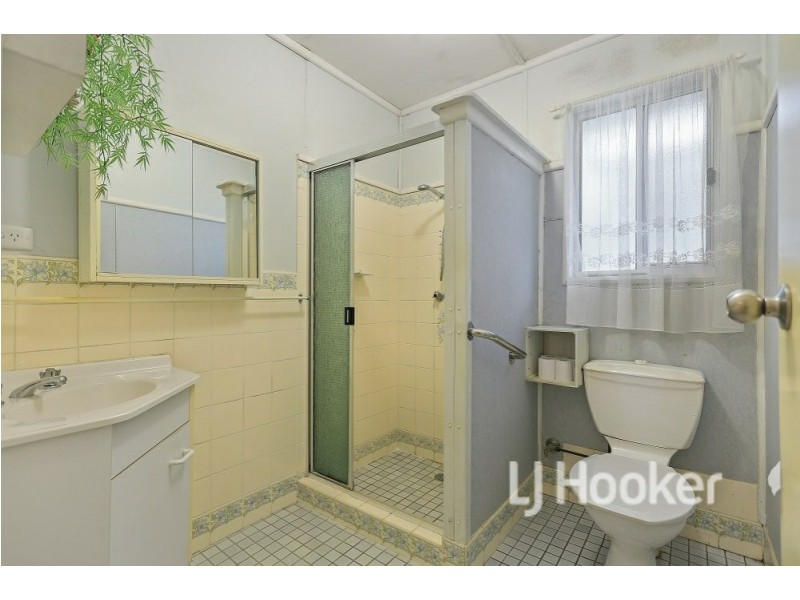 120 Tallyan Point Road, Basin View NSW 2540