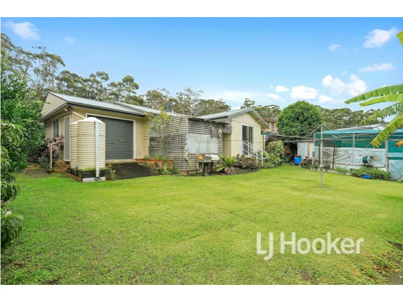 120 Tallyan Point Road, Basin View NSW 2540