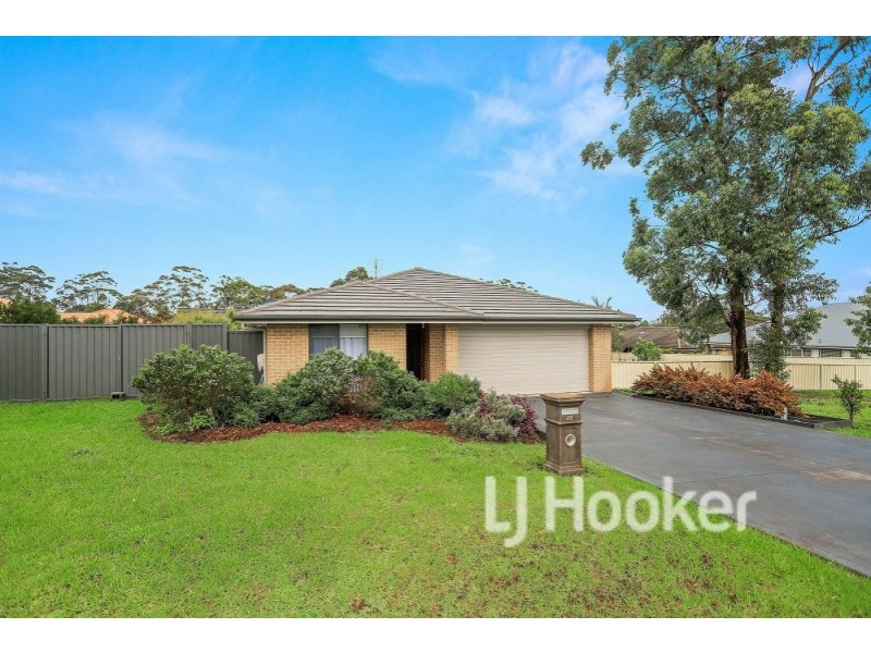 28 Hogbin Crescent, Sanctuary Point NSW 2540