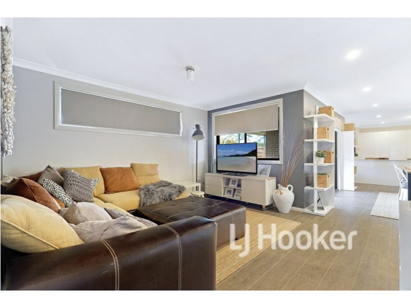 28 Hogbin Crescent, Sanctuary Point NSW 2540