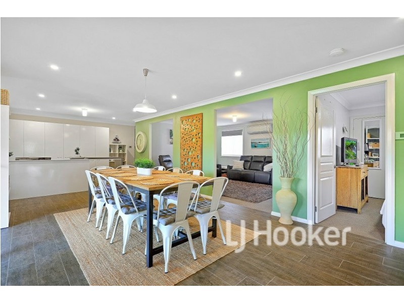 28 Hogbin Crescent, Sanctuary Point NSW 2540