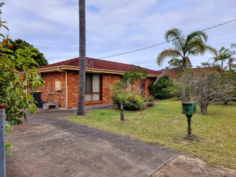 18 Gibson Crescent, Sanctuary Point NSW 2540