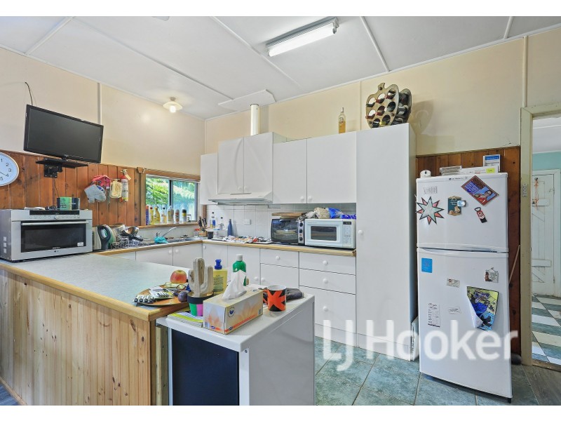 19 Watersedge Avenue, Basin View NSW 2540