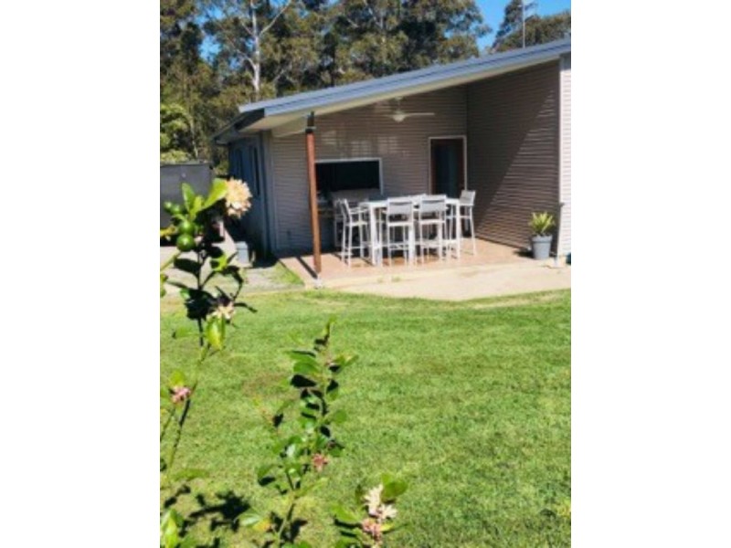 19 Hewitt Avenue, St Georges Basin NSW 2540