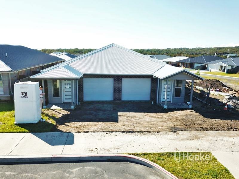 1/6 Halloran Street, Vincentia NSW 2540