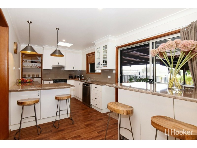 68 Hillcrest Avenue, South Nowra NSW 2541