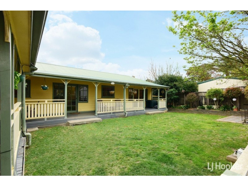 7 Wahroonga Close, St Georges Basin NSW 2540