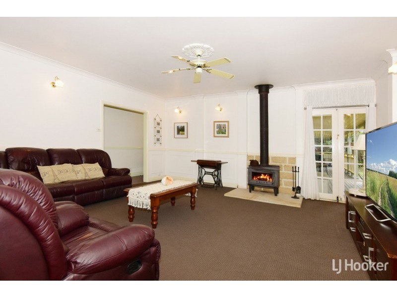 7 Wahroonga Close, St Georges Basin NSW 2540