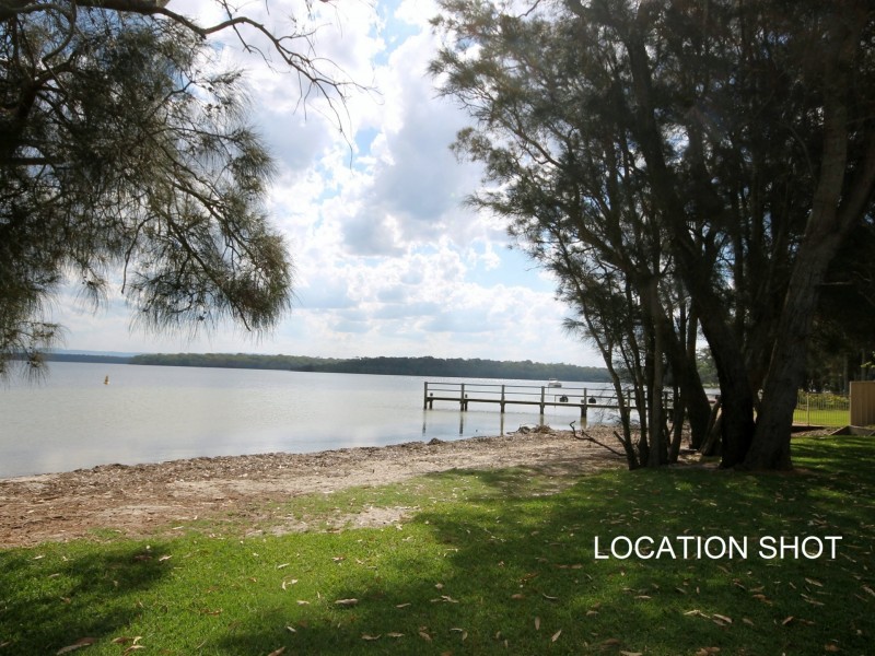15 The Basin Road, St Georges Basin NSW 2540