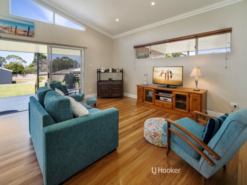 19 Tasman Road, St Georges Basin NSW 2540