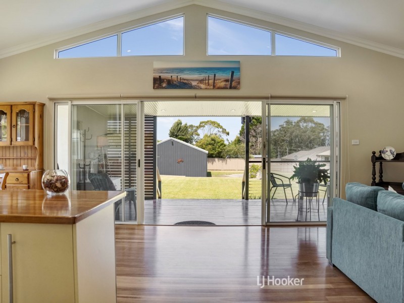 19 Tasman Road, St Georges Basin NSW 2540
