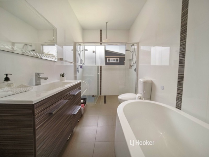 19 Tasman Road, St Georges Basin NSW 2540