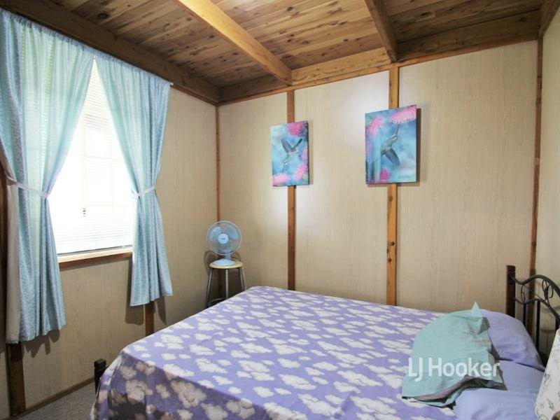 11 Vickery Avenue, Sanctuary Point NSW 2540