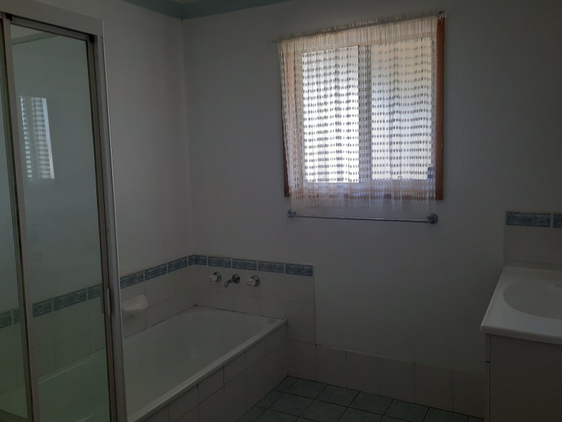 15 Dunisla Street, Sanctuary Point NSW 2540