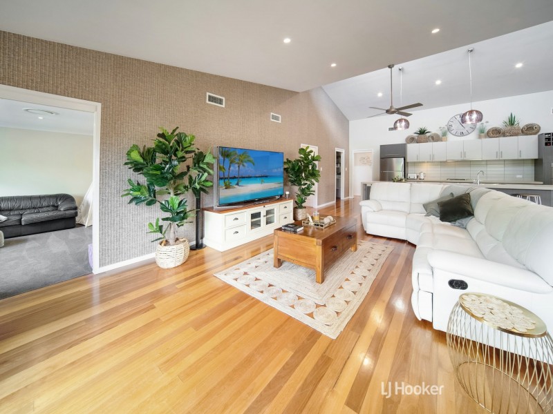 54 Emerald Drive, Meroo Meadow NSW 2540