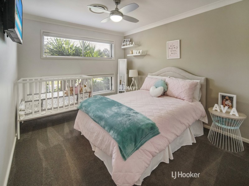 54 Emerald Drive, Meroo Meadow NSW 2540