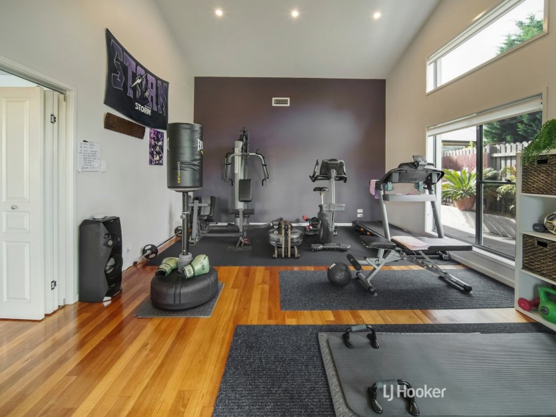 54 Emerald Drive, Meroo Meadow NSW 2540