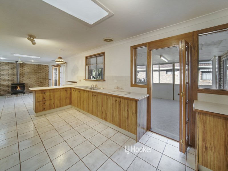 8 Waddell Street, Huskisson NSW 2540