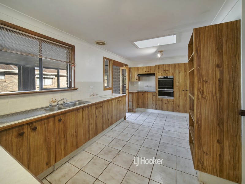 8 Waddell Street, Huskisson NSW 2540