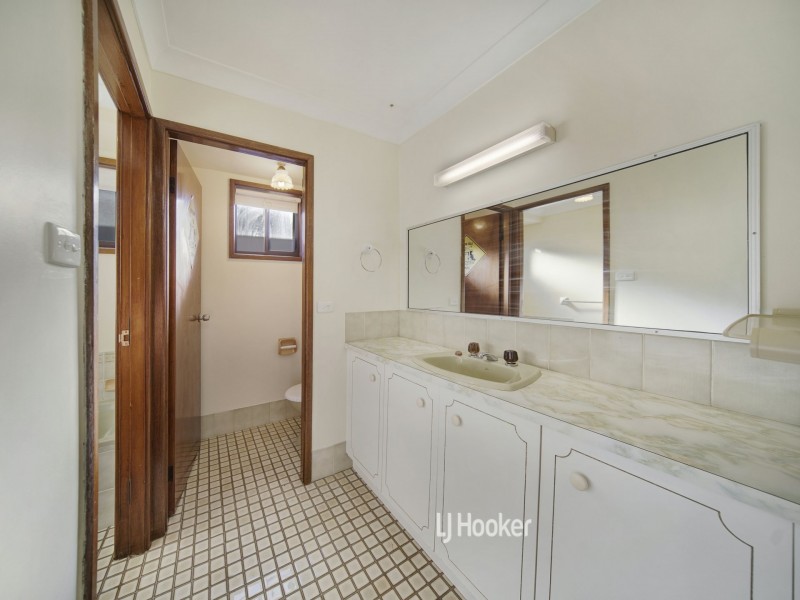 8 Waddell Street, Huskisson NSW 2540