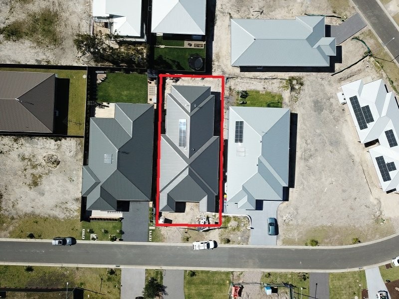 2/5 Sand Drift Way, Vincentia NSW 2540