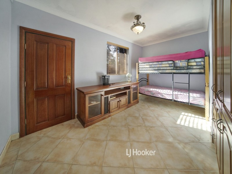 17 Elizabeth Drive, Vincentia NSW 2540